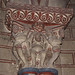 SAINT-MACAIRE - chapiteau de l'église (c)