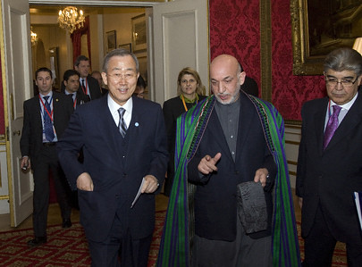 Secretary-General and Afghan President Arrive at London Conference: 28 January 2010