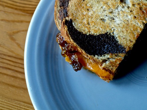 Grilled Cheddar with Tomato Jam