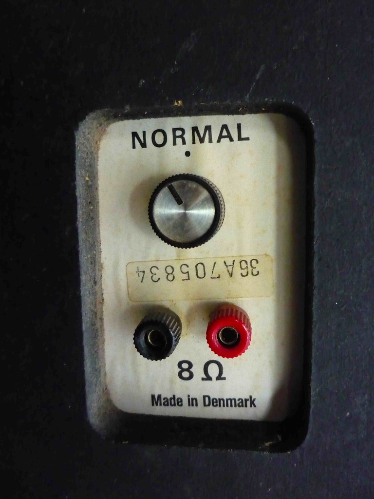 4226244520_8c90802d4e_b.jpg