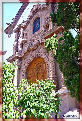 Iglesia de Santa Teresita del Niño Jesús, Lomas de Chapultepec,México,.  P1050602 - a photo on Flickriver