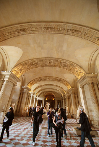 Louvre Museum Internal25