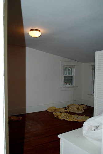 upstairs right bedroom