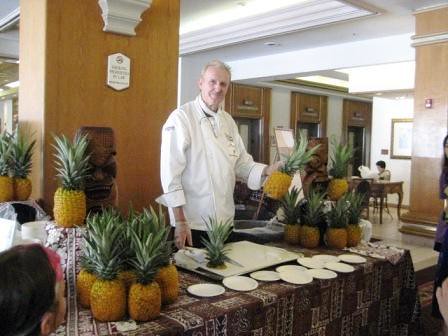 pineapple carving