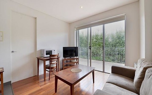 14/210-220 Normanby Road, Notting Hill Vic