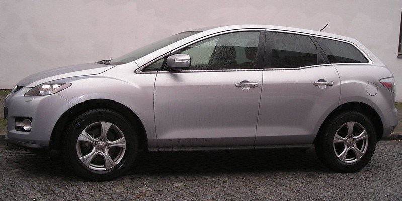 Mazda CX-7<br/>© <a href="https://flickr.com/people/52320614@N05" target="_blank" rel="nofollow">52320614@N05</a> (<a href="https://flickr.com/photo.gne?id=5197424069" target="_blank" rel="nofollow">Flickr</a>)