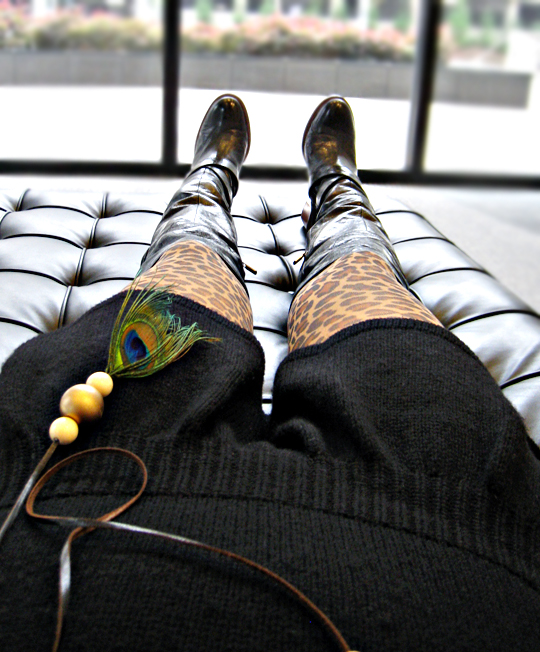 barcelona day bed+leopard tights+boots+peacock feather