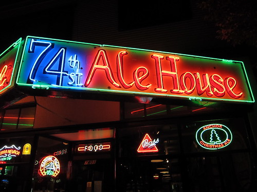 74th St Ale House
