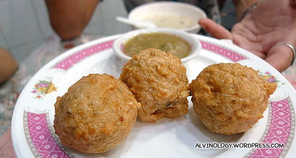 Fish balls with fermented bean sauce