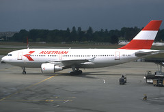 Austrian A310-324/ET OE-LAA GVA 12/06/1995