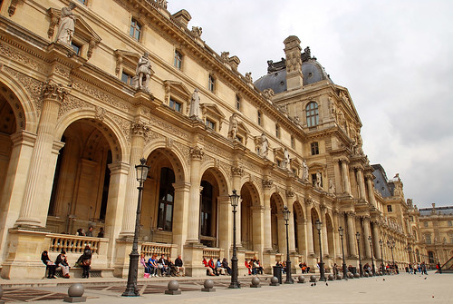 Louvre Museum13
