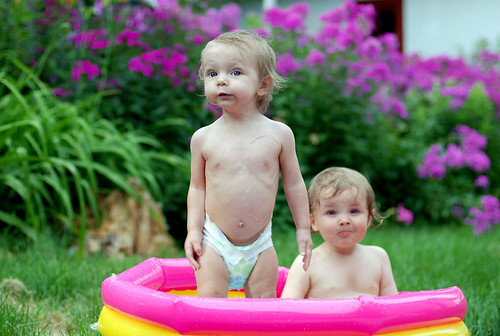 Finn & Elsa in the pool