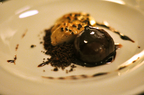 Stegt foie gras med figen og chokoladecrumble