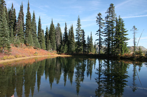 Reflection Lakes Loop Trail