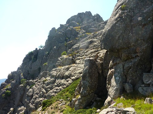 Dernier col après le col N de Quercitella : versant E et sommet de Punta di Quercitella