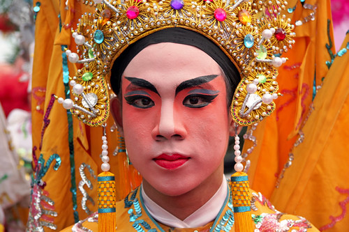Amazing Chinese opera costume