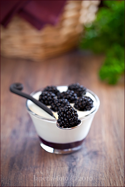 Yogurt and Blackberries & Rosemary Jam