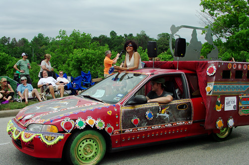 Sehba Sarwar and Eric Hester at the Art Car Parade