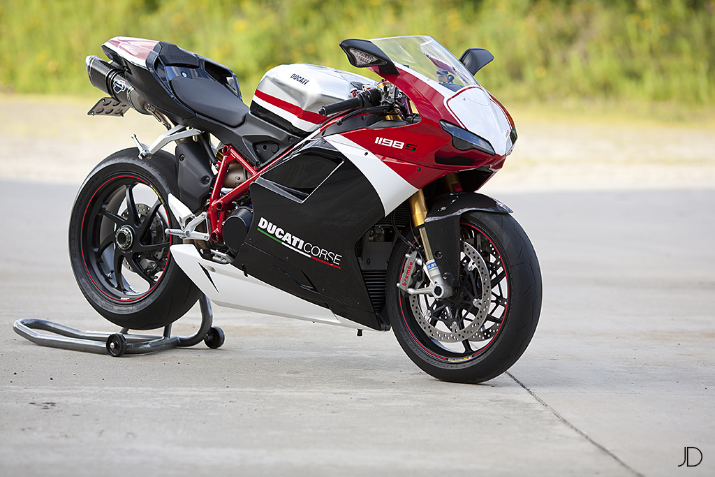 2010 Ducati 1198S Corse Special Edition -- Transportation in  photography-on-the.net forums