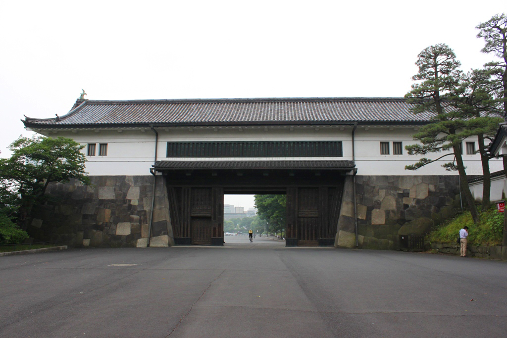 Let’s walk around the Imperial Palace Part2 (20)