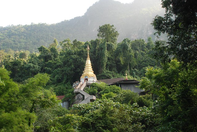Samnak Song Tham Pha Plong, Buddhist Monk Monastery, Chiang Dao, Thailand