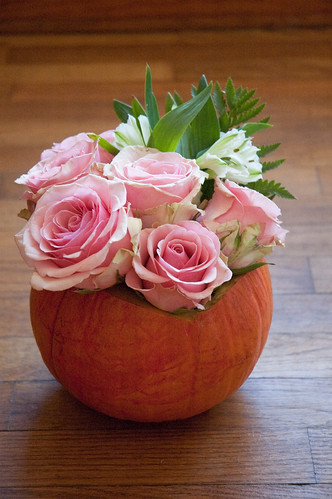 DIY Pumpkin vase (less than $5!)