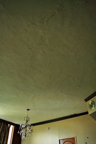 Damaged ceiling plaster in Presidential Suite