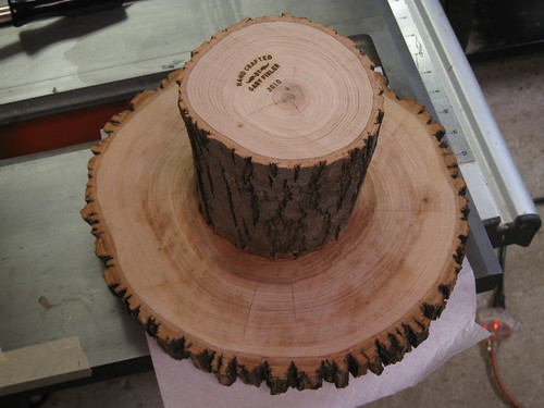 branded log cake stand bottom