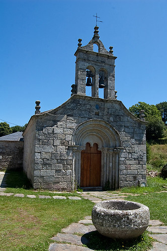 Iglesia románica de Santa María de Ferreiros