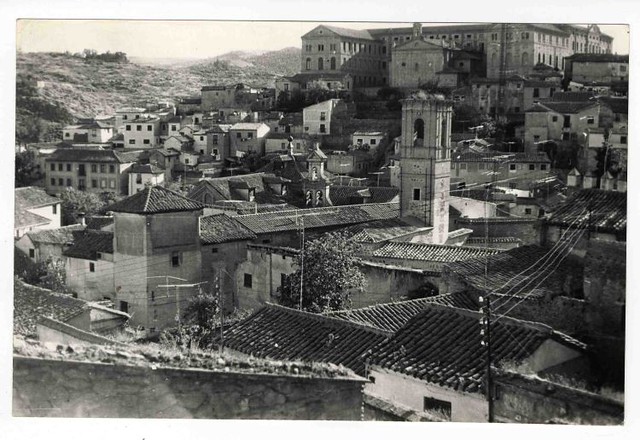 Torre de San Lorenzo hacia 1970. Colección Luis Alba. Ayuntamiento de Toledo
