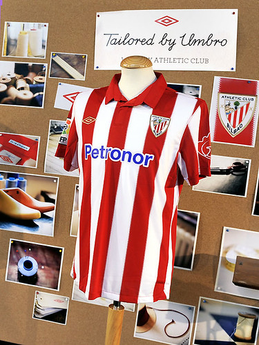 Athletic Bilbao Umbro 2010/11 Home Kit / Camiseta - FOOTBALL FASHION