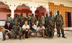 3i. Saying farewell to the president's guards in Qardho. They were sent to fight Al Shabab directly after being with us. Three of these soldiers were killed in battle