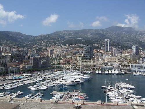 Port Hercules and exclusive yachts in Monaco