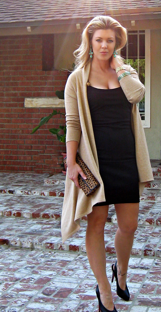 little black dress for night+beige wrap cardigan+gold and turquoise accessories+leopard bag+louboutin heels