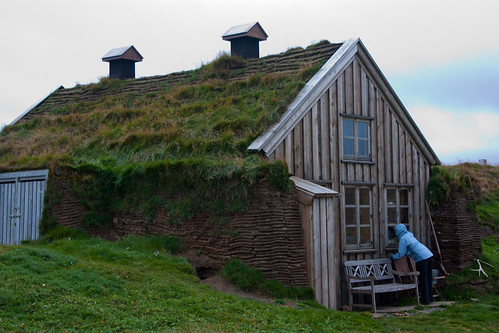 traditional turf house