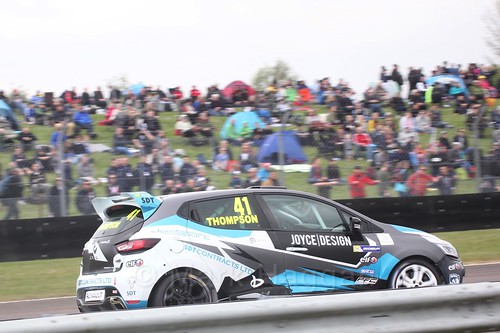 Aaron Thompson racing in the Clio Cup at Thruxton, May 2017