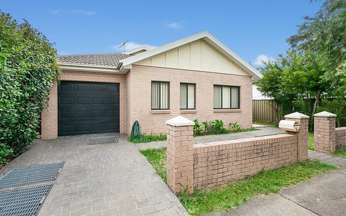 2C Daley St, Pendle Hill NSW 2145