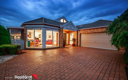 26 Kings College Dr, Bayswater VIC 3153