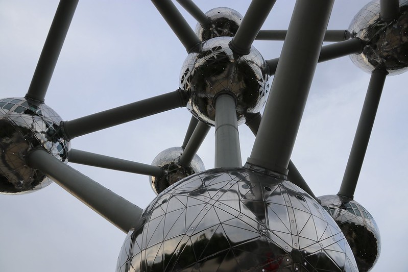 Atomium<br/>© <a href="https://flickr.com/people/124100982@N02" target="_blank" rel="nofollow">124100982@N02</a> (<a href="https://flickr.com/photo.gne?id=34411130796" target="_blank" rel="nofollow">Flickr</a>)