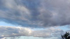Anglų lietuvių žodynas. Žodis altostratus cloud reiškia altostratus debesis lietuviškai.
