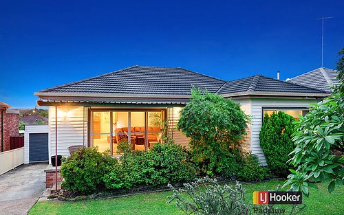 40 Picnic Point Rd, Panania NSW 2213