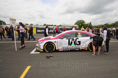 Mike Epps on the grid at Oulton Park, May 2017