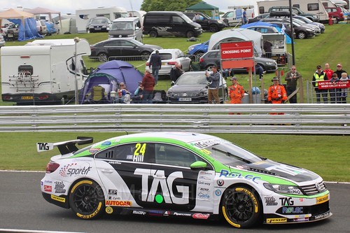 Jake Hill in the second BTCC race at Oulton Park, May 2017