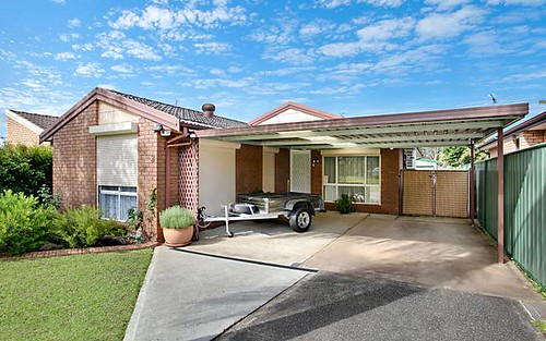 3 Dalkeith Place, St Helens Park NSW