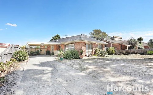 371 Childs Rd, Mill Park VIC 3082