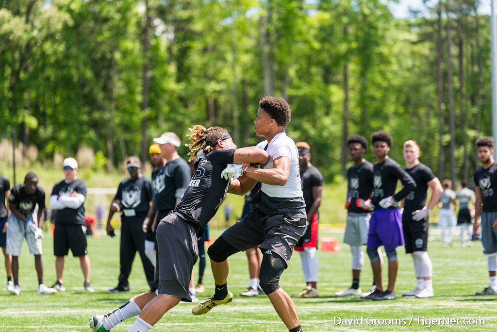Clemson Recruiting Photo of Jordyn Adams and theopening and charlotte and nike