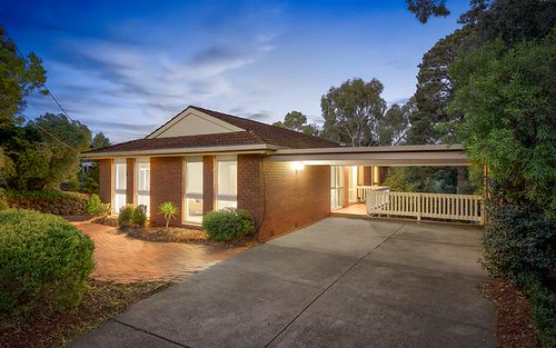 60 Dellfield Dr, Templestowe Lower VIC 3107