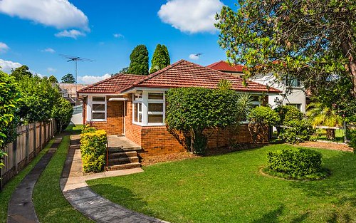 14 Russell St, Denistone East NSW 2112