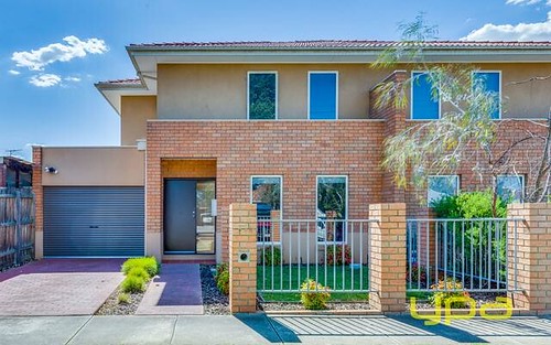 52a Cottrell St, Werribee VIC 3030