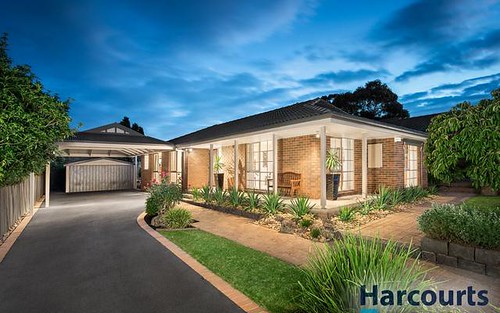 10 Old Orchard Dr, Wantirna South VIC 3152